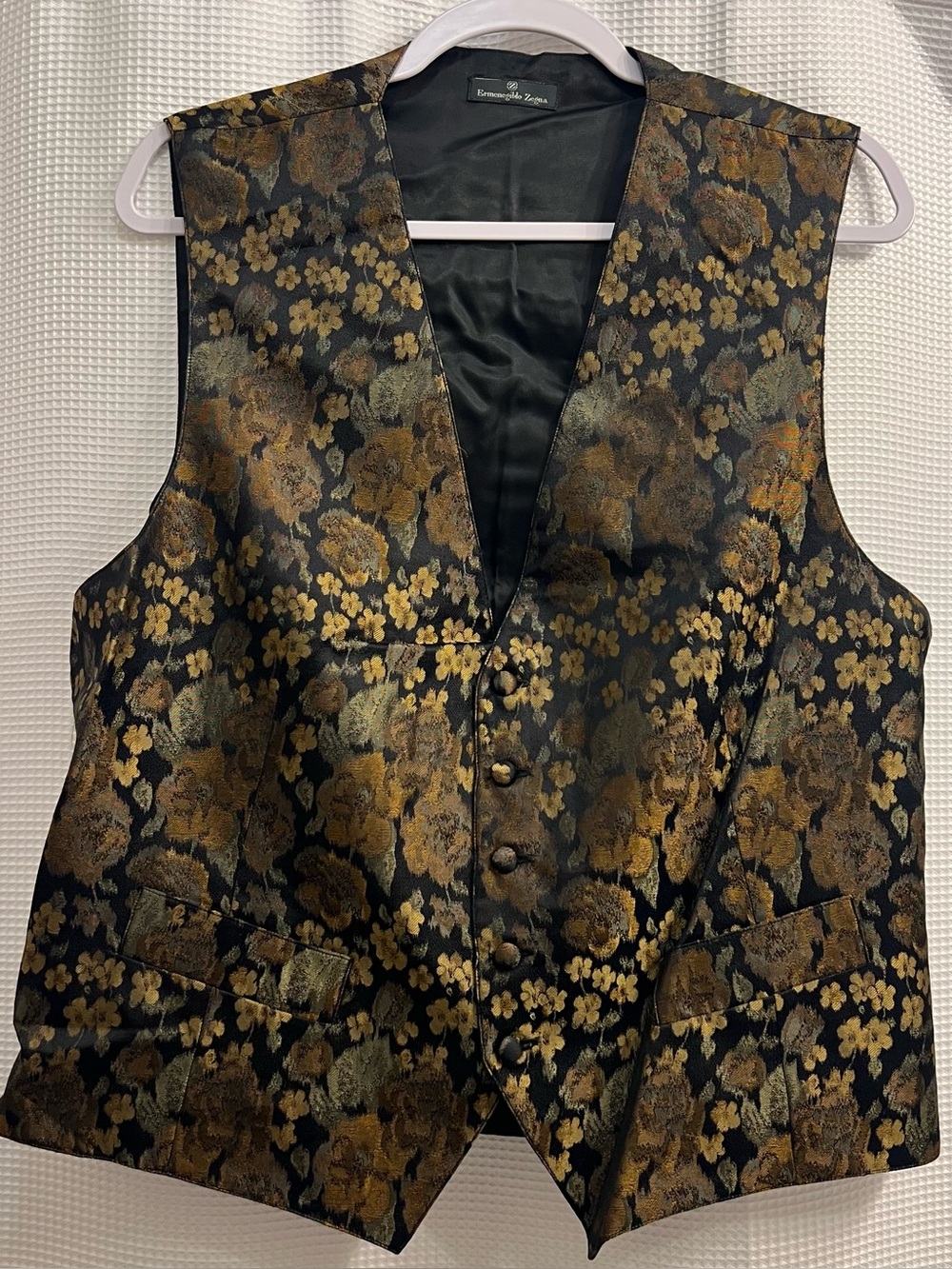 Ermenegildo Zegna vintage 80s/90s men’s 100% silk Black and Gold Floral Vest